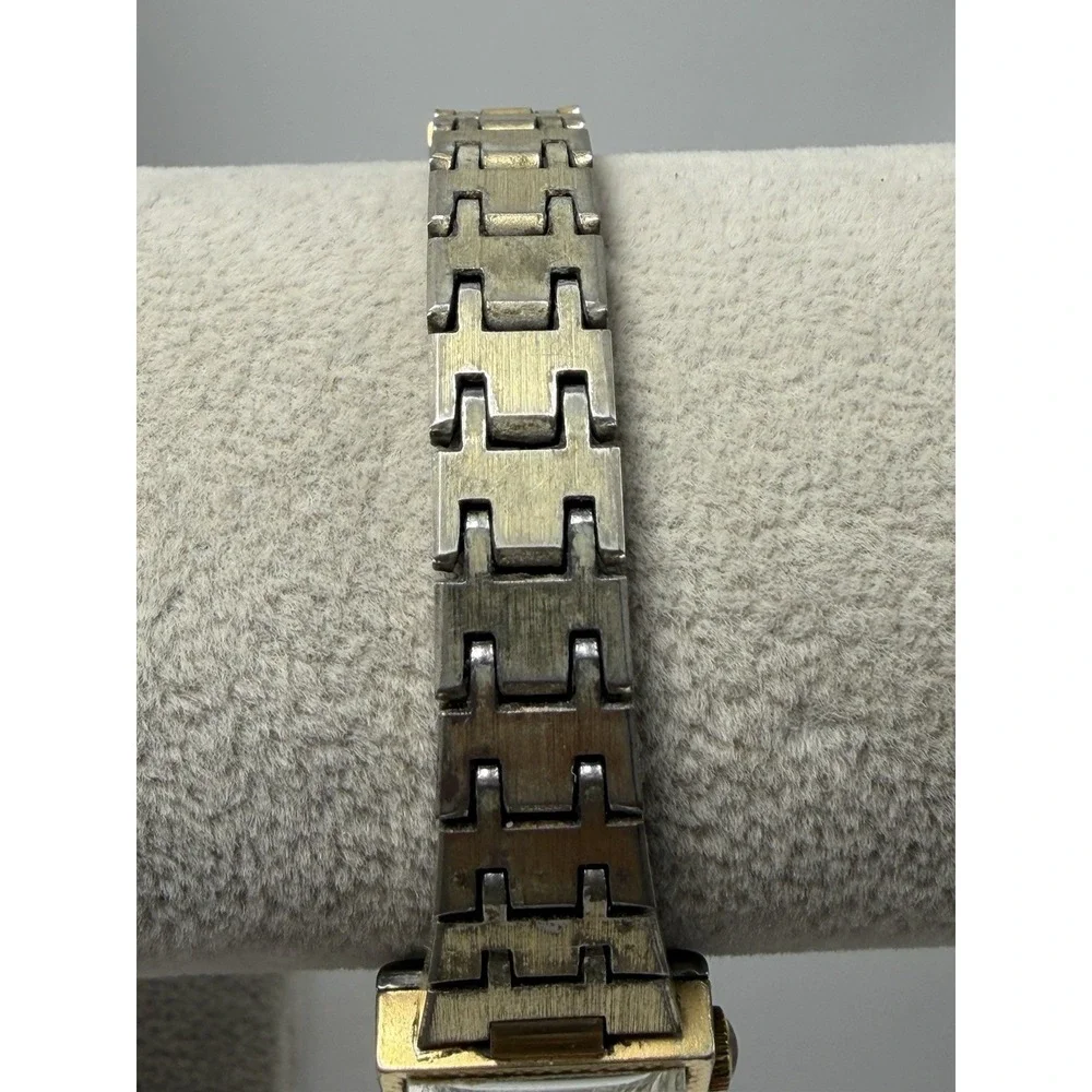 Gruen 17 Jewels Manual Wind Working Ladies Watch 20MM 6.5